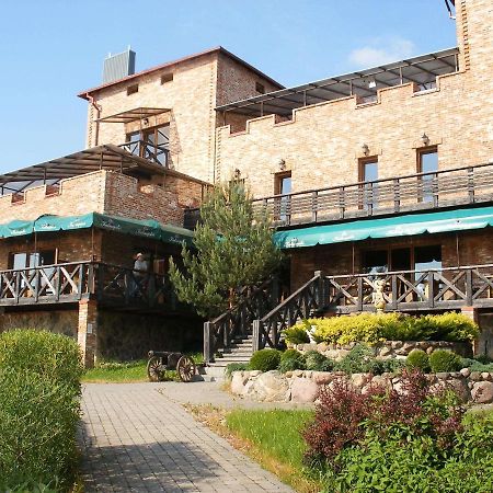 Tvirtove Prie Didziulio Hotell Dėdeliškės Eksteriør bilde